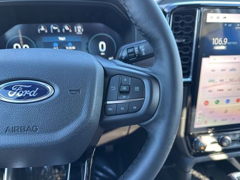 New 2025 Ford Ranger Lariat w/ FX4 Off-Road Package image 21