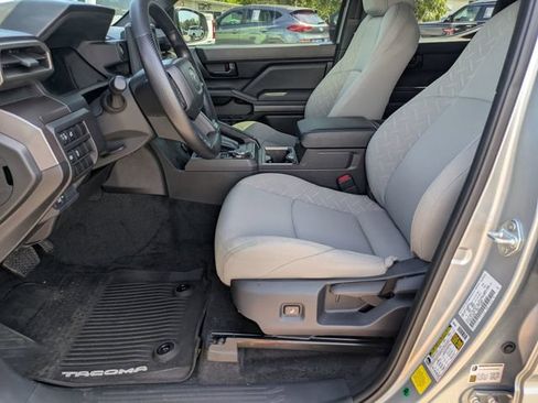 Used 2024 Toyota Tacoma SR5 AWD/4WD image 14