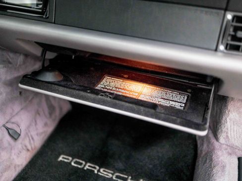 Used 1997 Porsche 911 Carrera RWD image 53