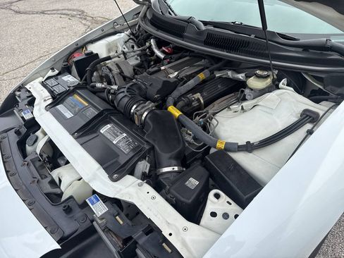 Used 1994 Chevrolet Camaro Z28 RWD image 36