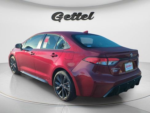 Used 2026 Toyota Corolla SE FWD image 13