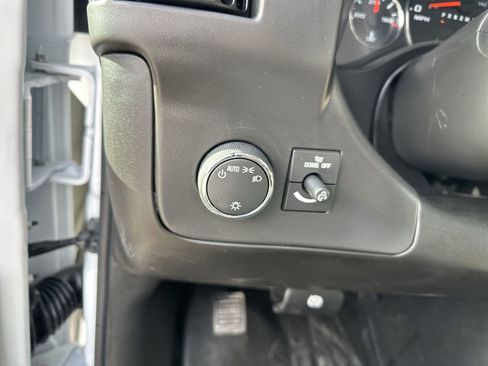 New 2025 Chevrolet Express 2500 image 15