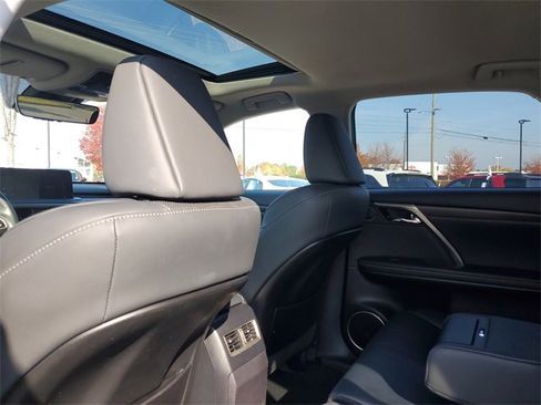 Used 2022 Lexus RX 450h AWD w/ Premium Package image 34