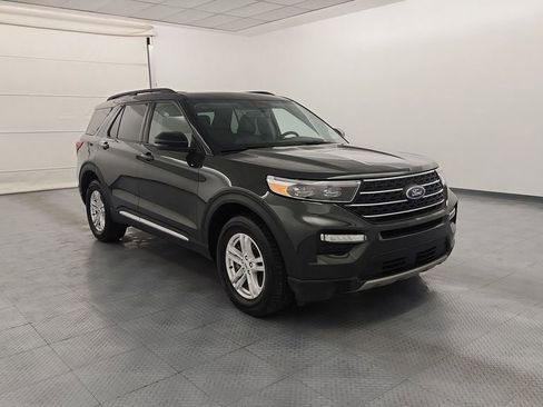 Used 2023 Ford Explorer XLT w/ Equipment Group 202A image 1