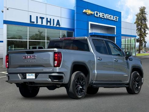Used 2024 GMC Sierra 1500 Elevation w/ Preferred Package AWD/4WD image 2