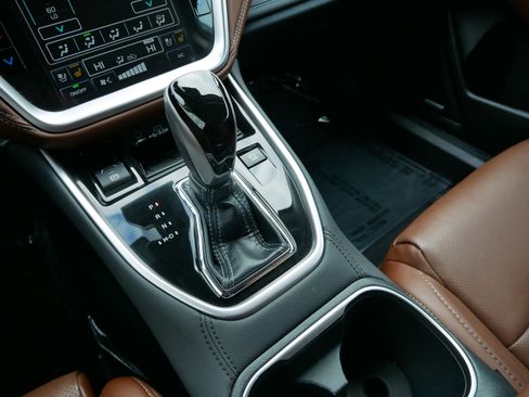 Certified 2025 Subaru Outback Touring w/ Tech Package 3 image 24