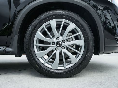 Used 2025 INFINITI QX50 Luxe image 24