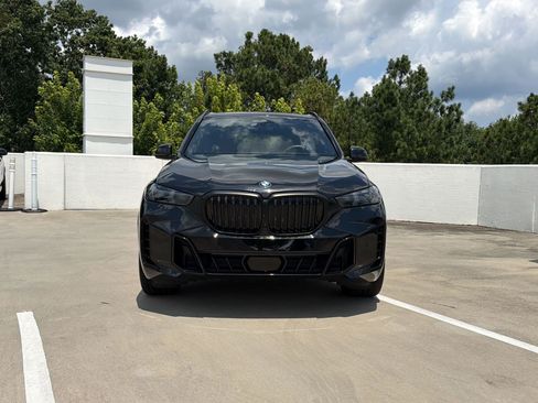 Used 2024 BMW X5 xDrive40i w/ M Sport Package AWD/4WD image 5