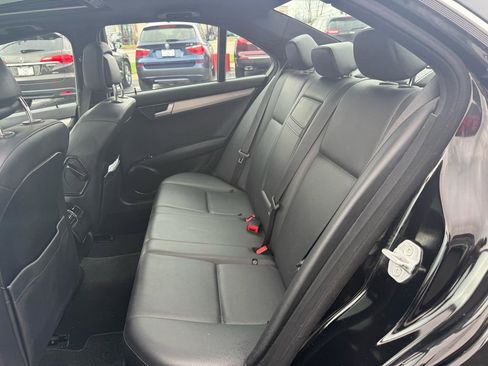 Used 2013 Mercedes-Benz C 300 Sport image 10
