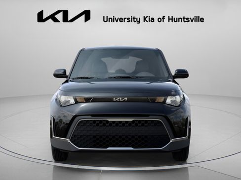 New 2025 Kia Soul LX image 2