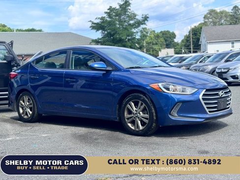 Used 2018 Hyundai Elantra Value Edition FWD image 3