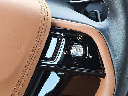 Used 2023 Lincoln Aviator Black Label w/ Dynamic Handling Package image 41