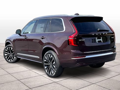 New 2026 Volvo XC90 B6 Plus w/ Protection Package Premier image 3