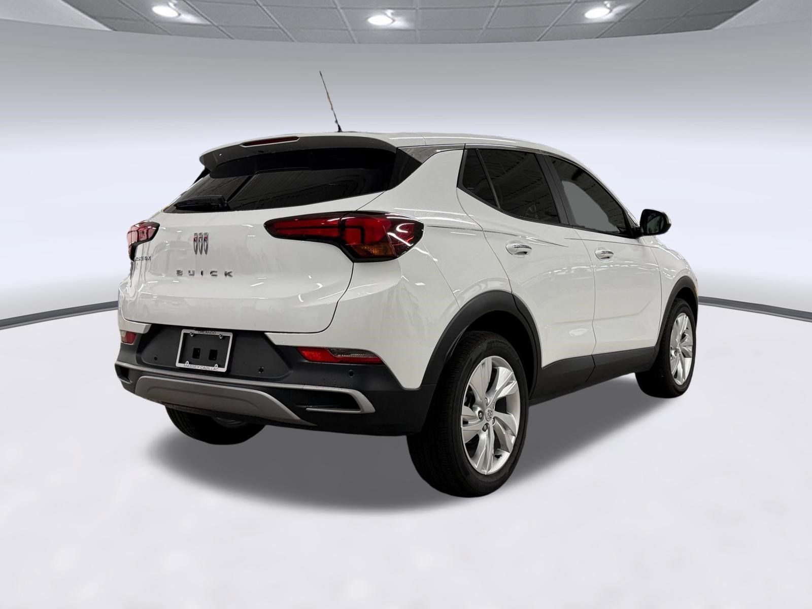 Used 2024 Buick Encore GX Preferred w/ Advanced Technology Package FWD image 9