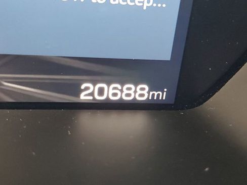 Used 2024 GMC Canyon AT4 w/ AT4 Premium Package image 22