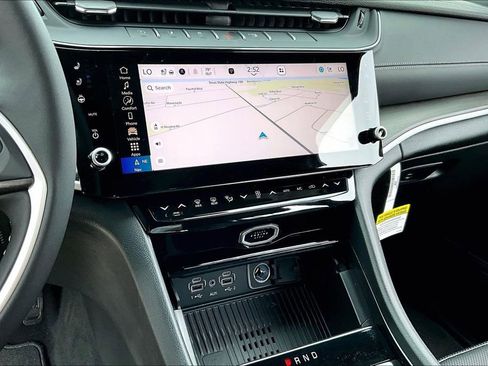 New 2026 Jeep Grand Cherokee Limited AWD/4WD image 7