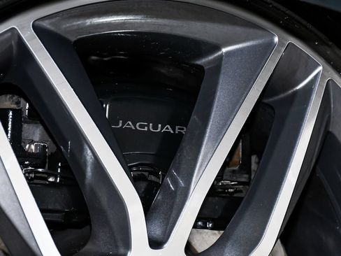 Used 2021 Jaguar F-TYPE R-Dynamic AWD/4WD image 67