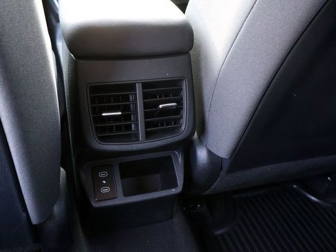 Used 2026 Kia Seltos LX AWD/4WD image 23