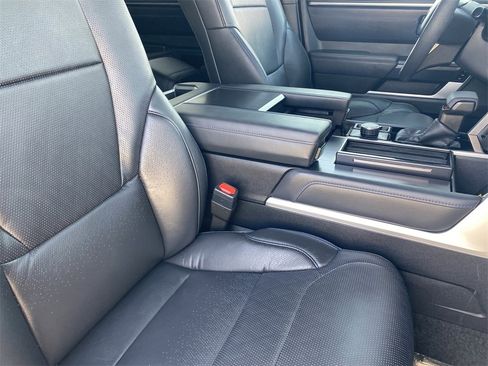 Certified 2025 Toyota Sequoia Platinum image 13