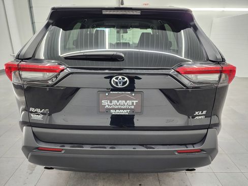 Used 2024 Toyota RAV4 XLE image 26