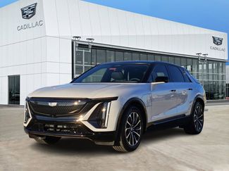 New 2025 Cadillac Lyriq Sport video 2