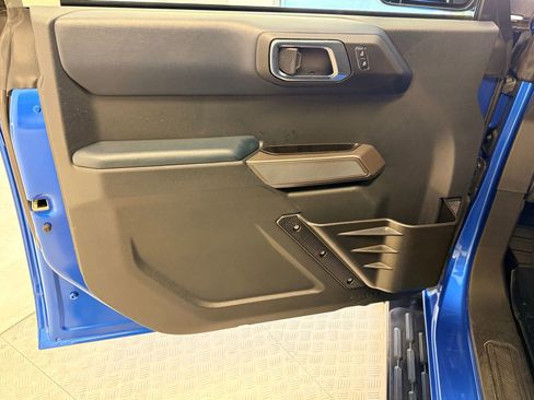 Used 2023 Ford Bronco Outer Banks image 22