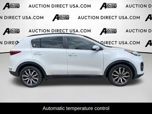 Used 2018 Kia Sportage EX w/ EX Premium Package FWD image 5