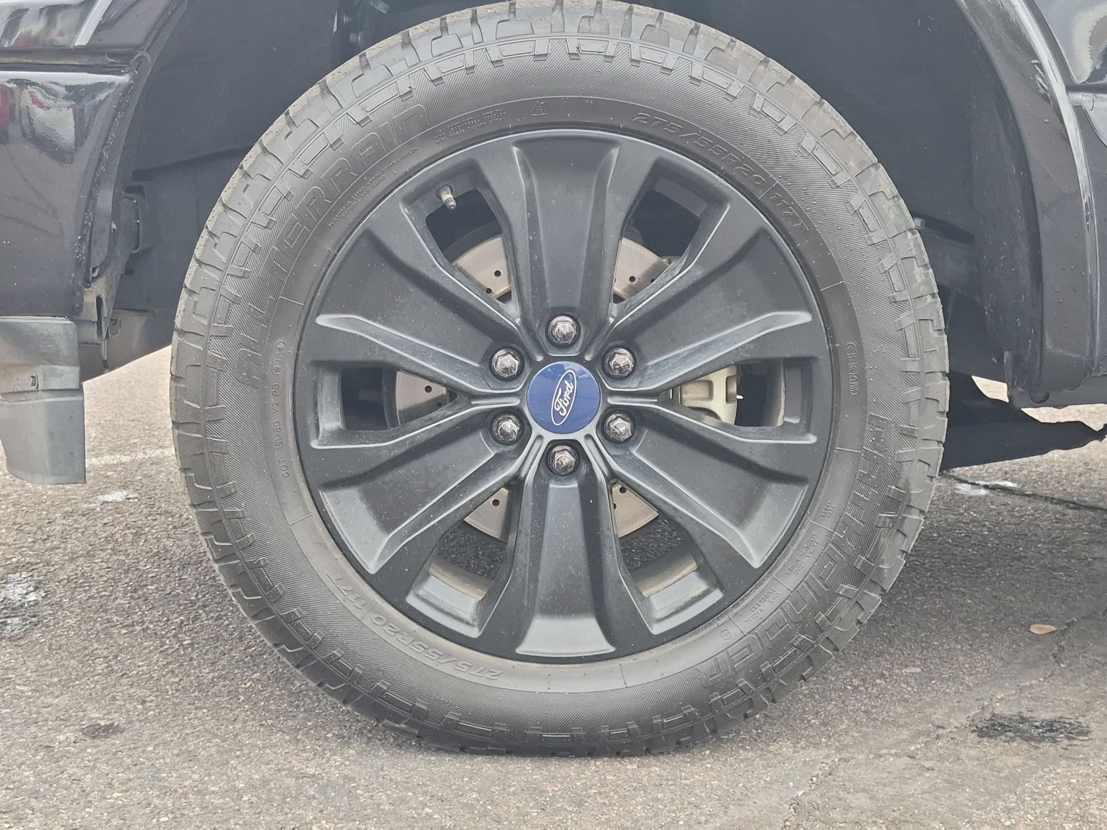 Used 2019 Ford F150 Lariat w/ Equipment Group 502A Luxury AWD/4WD image 10