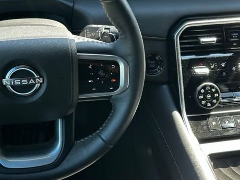 Used 2025 Nissan Armada SL AWD/4WD image 31