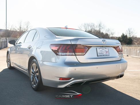 Used 2014 Lexus LS 460 AWD image 5