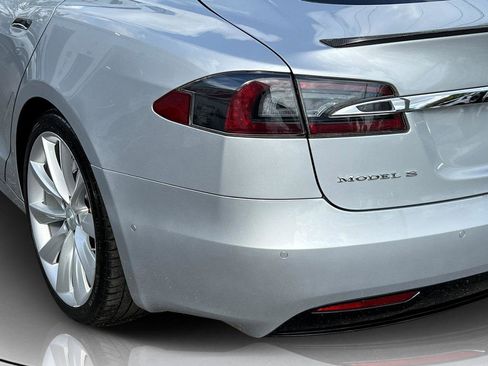 Used 2016 Tesla Model S P100D image 15