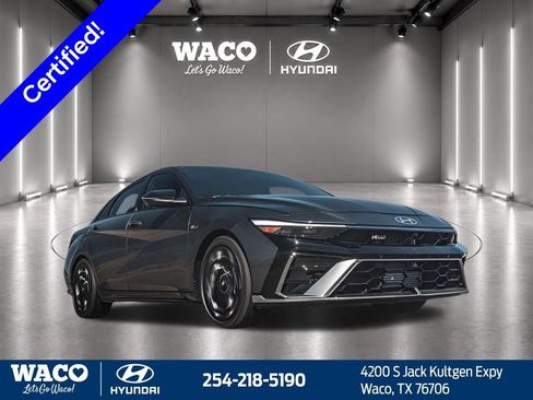 Used 2025 Hyundai Elantra Sport FWD image 6