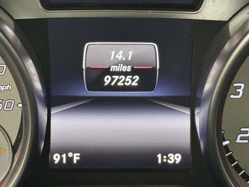 Used 2016 Mercedes-Benz SL 550 w/ Driver Assistance Package image 49