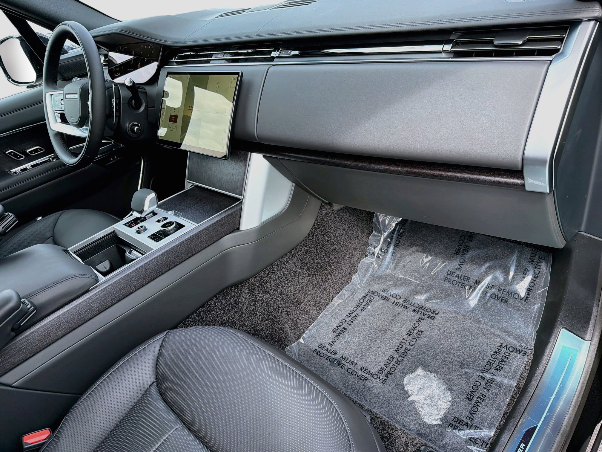 New 2027 Land Rover Range Rover SE AWD/4WD image 15
