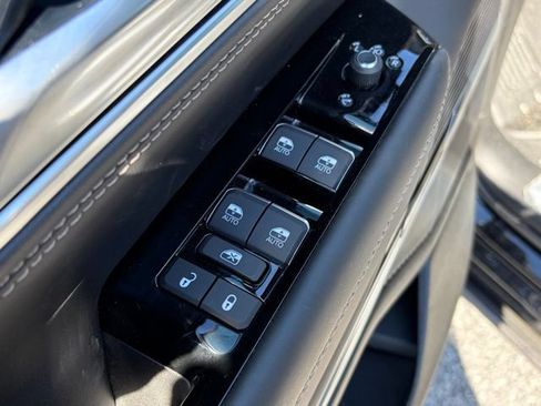 New 2026 Jeep Grand Wagoneer L Summit w/ Rear Seat Video Group I AWD/4WD image 12