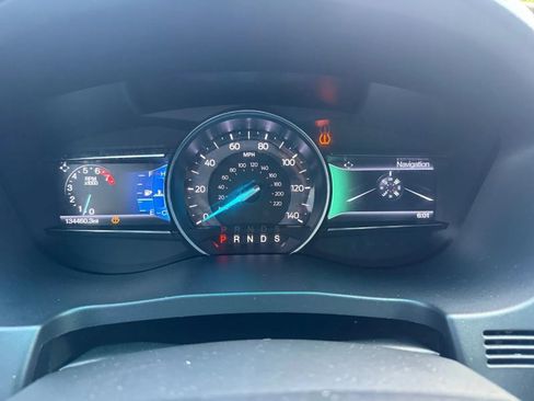 Used 2016 Ford Explorer Limited image 16