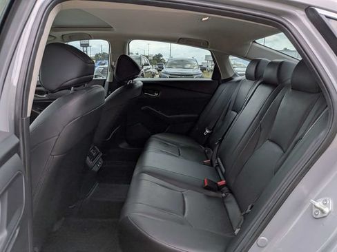 Used 2025 Honda Accord EX-L image 10