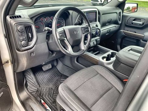 Certified 2020 Chevrolet Silverado 1500 RST AWD/4WD image 10