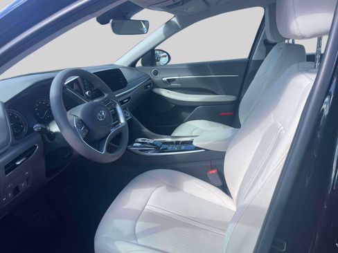 Used 2023 Hyundai Sonata SEL FWD image 13