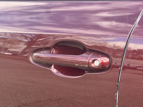 Used 2018 Toyota Highlander XLE image 35