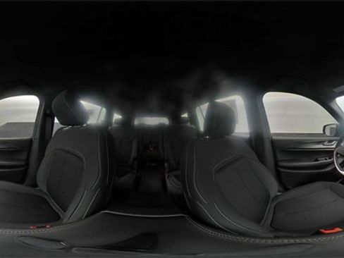 New 2025 Jeep Grand Cherokee L Laredo image 29