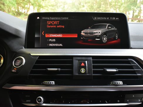 Used 2019 BMW X4 xDrive30i w/ M Sport Package 2 AWD/4WD image 28