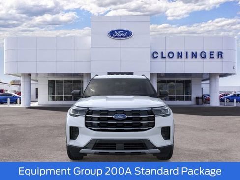 New 2026 Ford Explorer Active RWD image 6