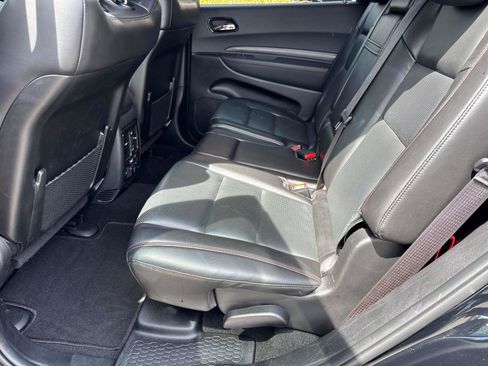 Used 2024 Dodge Durango GT image 9