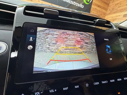 Certified 2024 Hyundai Tucson SEL w/ Convenience Package image 24