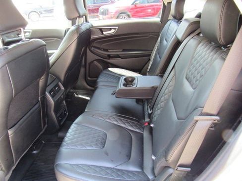 Used 2024 Ford Edge Titanium w/ Equipment Group 301A AWD/4WD image 34