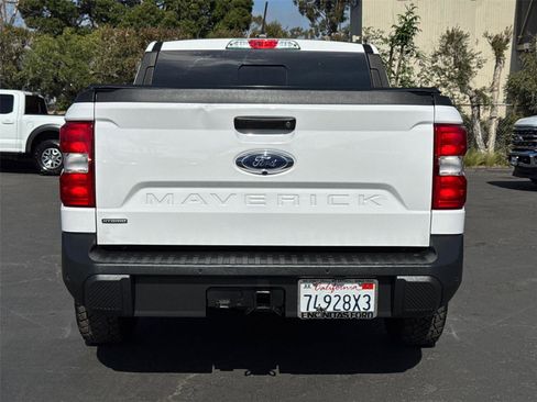 Certified 2022 Ford Maverick Lariat w/ Lariat Luxury Package image 11
