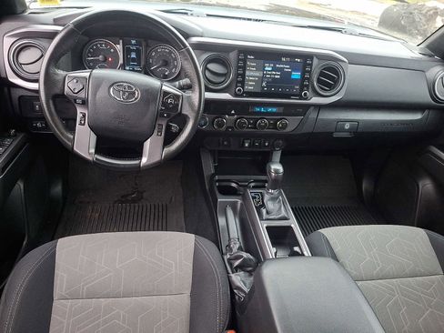 Certified 2023 Toyota Tacoma TRD Off-Road image 14