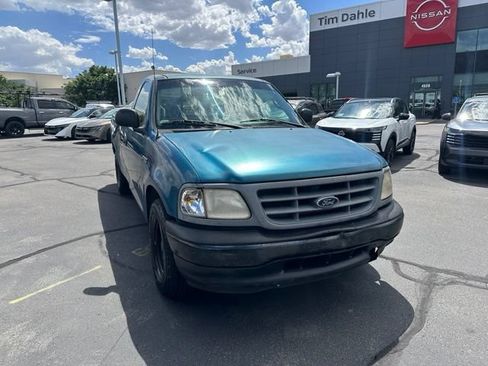 Used 2000 Ford F150 XL RWD image 3