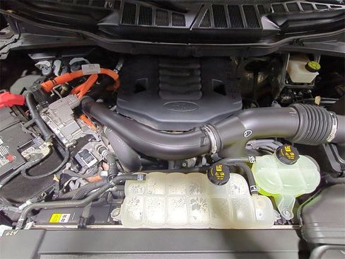 Used 2022 Ford F150 Lariat w/ Equipment Group 502A High image 26